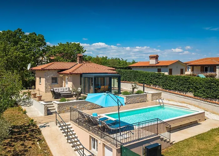 Krasna Kuca Hébergement de vacances Pula