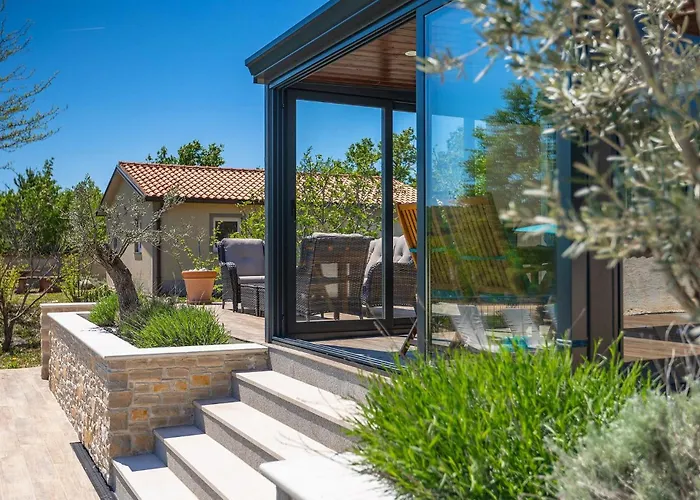 Krasna Kuca Semesterbostad *