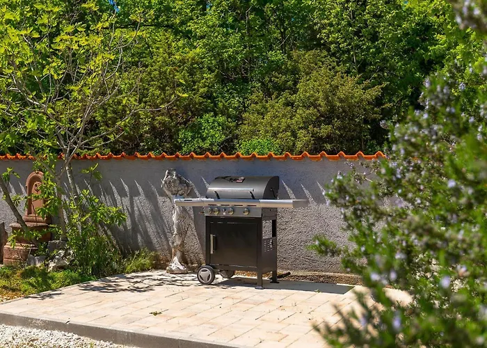 Krasna Kuca Hébergement de vacances Pula