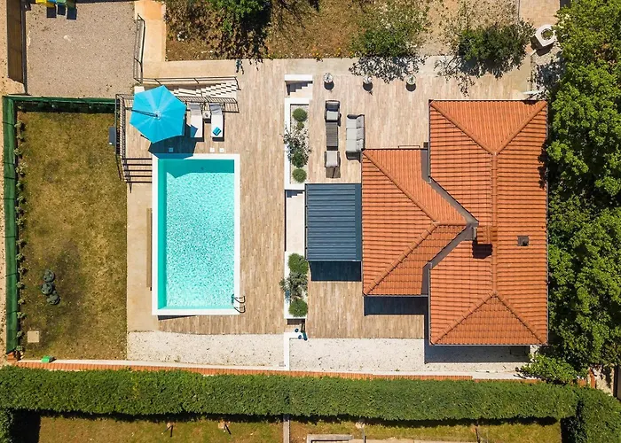 Krasna Kuca Hébergement de vacances Pula