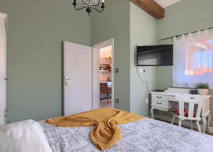 Krasna Kuca Semesterbostad