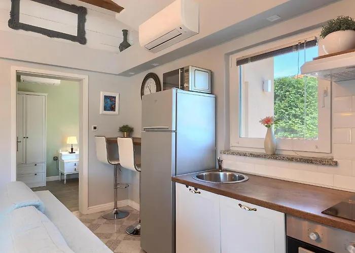 Krasna Kuca Hébergement de vacances *